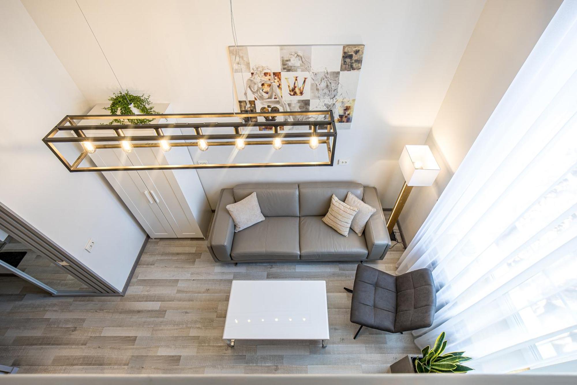 Loft Apartment In Klaipeda Oldtown Экстерьер фото